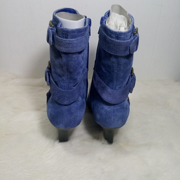 AJ VALENCI ANKLE BOOTS. - Picture 8 of 8